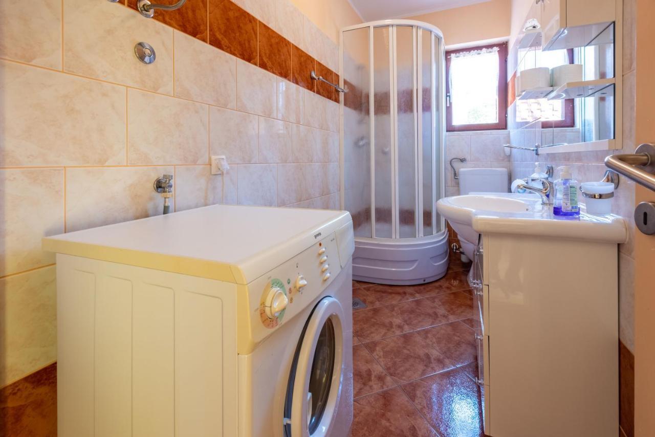 Apartments Filip Crikvenica Ngoại thất bức ảnh