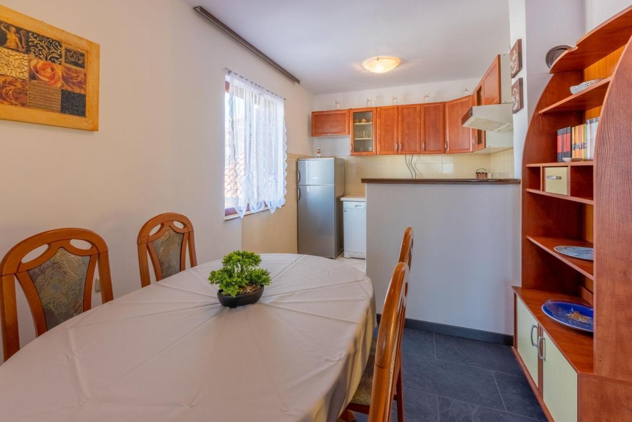 Apartments Filip Crikvenica Ngoại thất bức ảnh