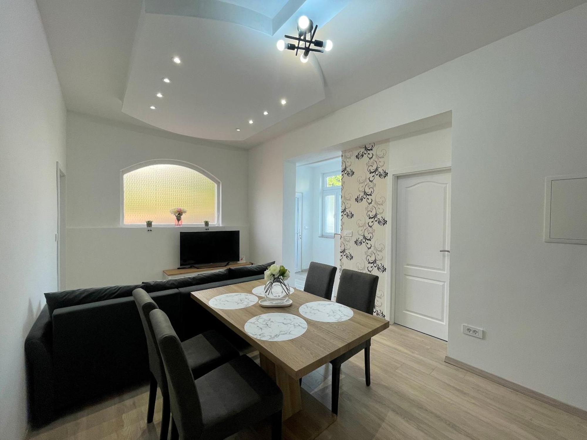 Apartments Filip Crikvenica Ngoại thất bức ảnh