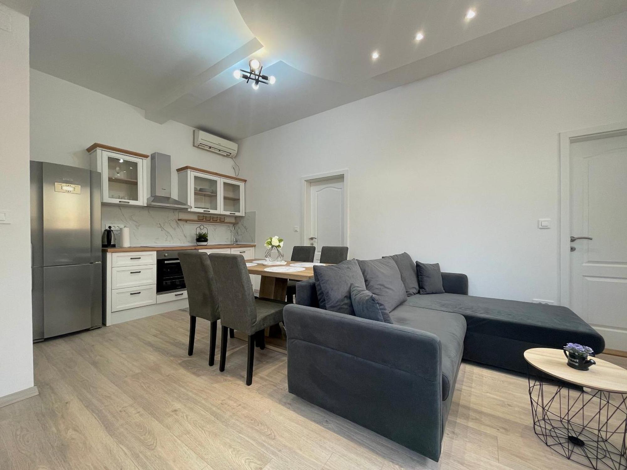Apartments Filip Crikvenica Ngoại thất bức ảnh